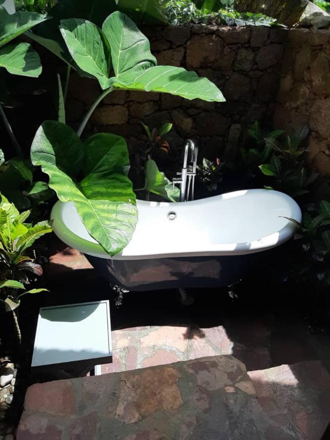 Mabamba Lodge Wakiso Exterior foto